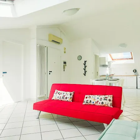 Apartamento Homiday - Bordopineta Centro