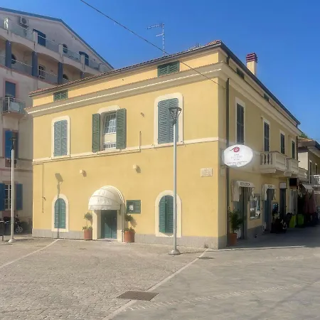 Homiday - Bordopineta Centro Pineto